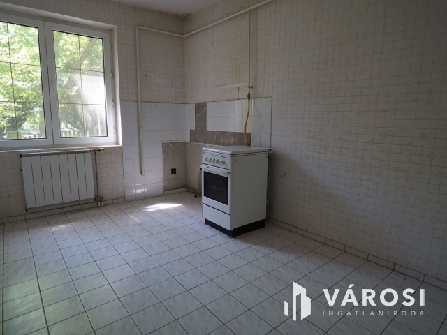 Miklósfán lehetőségekben gazdag, egyedi családi ház