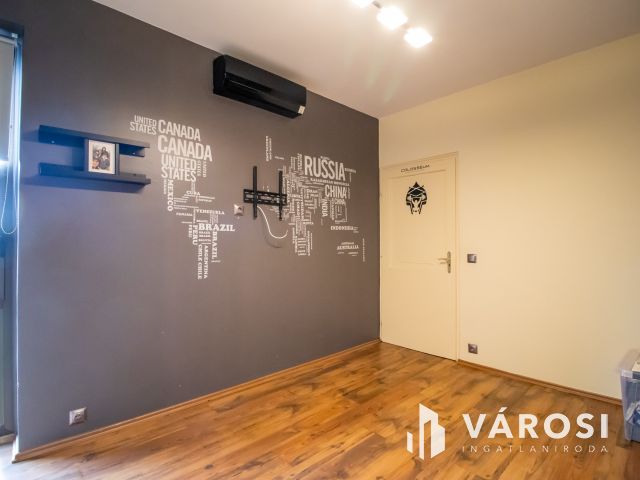 Otthonos álomház a Ráchegyen