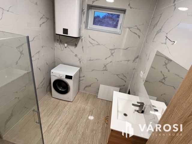 Modern ház családosoknak!