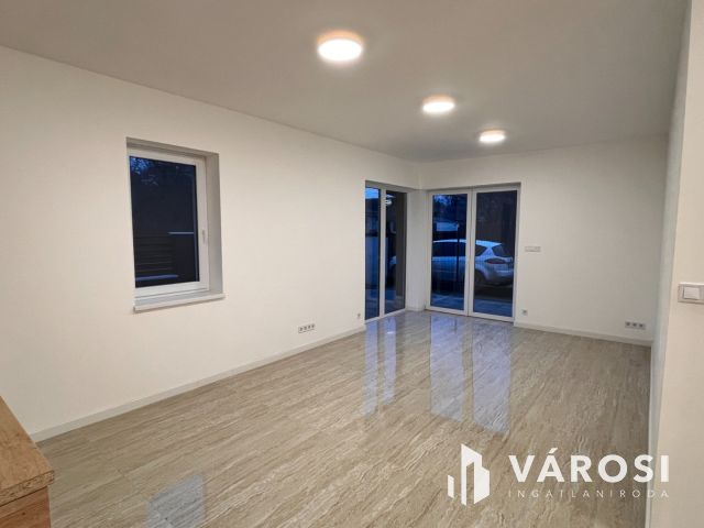 Modern ház családosoknak!