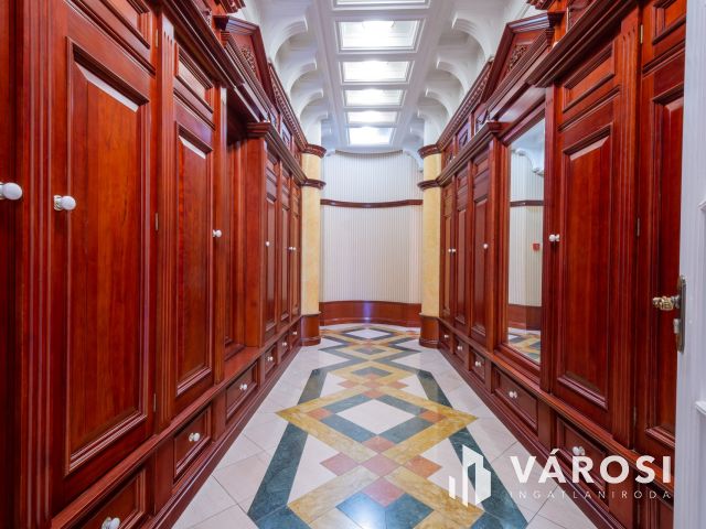 Exkluzív Villa a Rózsadombon