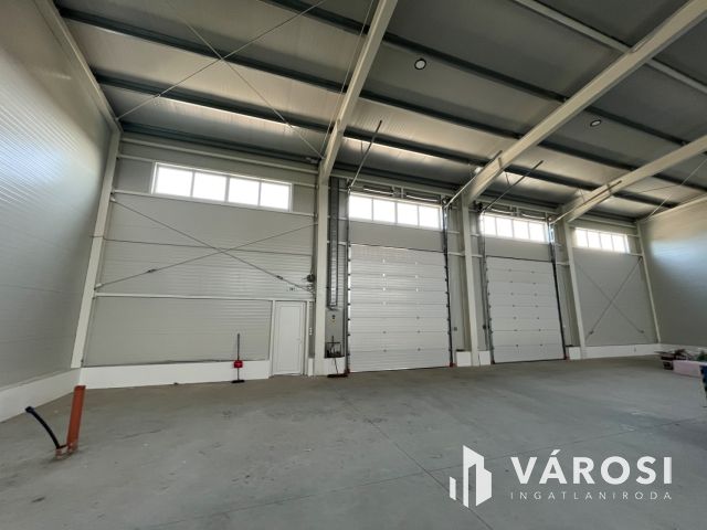 Debrecen Déli ipari park, új telephely csarnokkal kiadó!