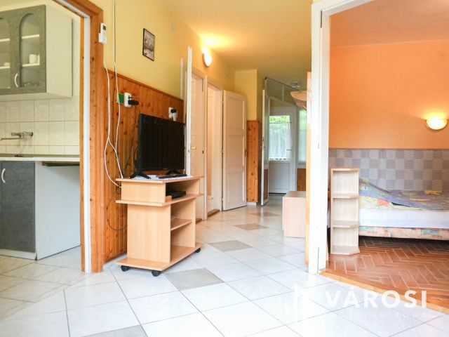 Saját szállodát vagy méretes családi ház érdekelné Siófokon?