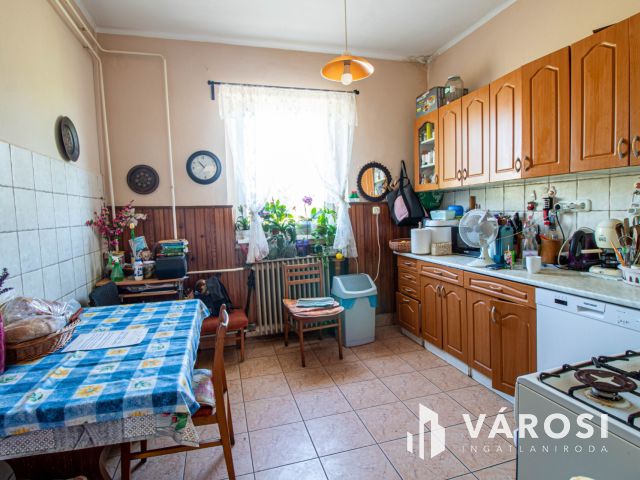 Tágas családi ház kivéletes környezetben