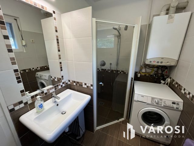 Debrecen, Egyetem melletti jó lakás jó helyen!