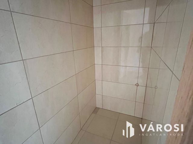 Debrecen mellett, 3 szoba nappalis kulcsrakész ház!