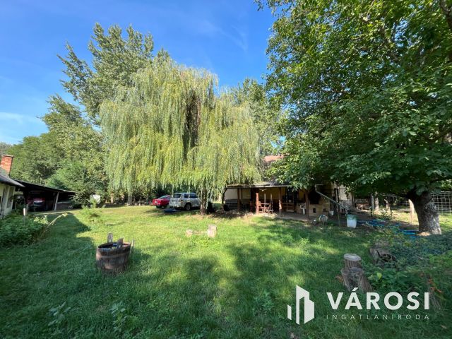 Debreceni 7,5 hektáros tanyagazdaság, csodás környezetben!!!