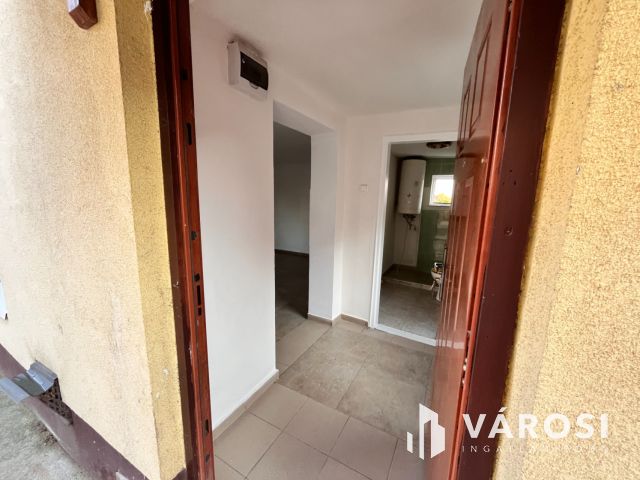 Felújított ház két lakrésszel – szabadság vagy befektetés