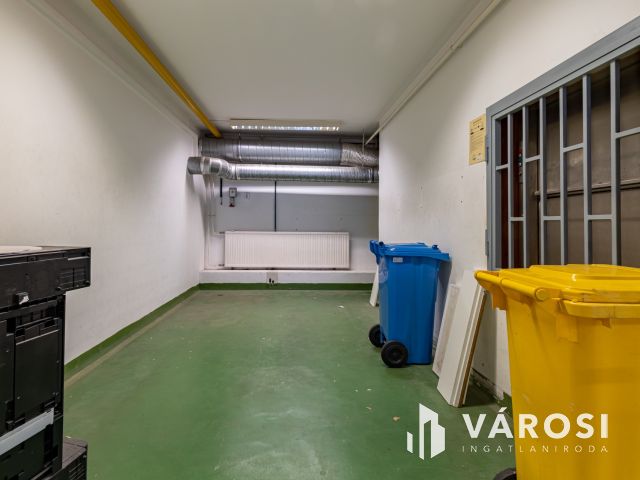 Főként raktárnak vagy műhelynek alkalmas helyiség kiadó