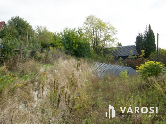 Örök panorámás üdülő övezeti telek eladó