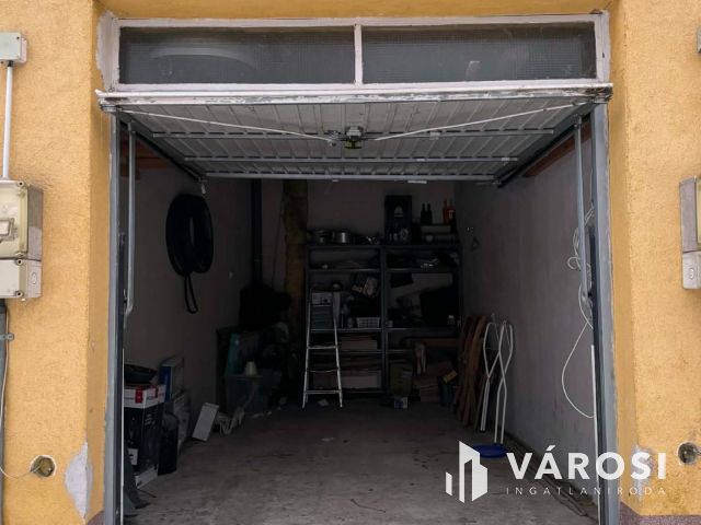 Belvárosi fiatalos szép lakás ELADÓ!