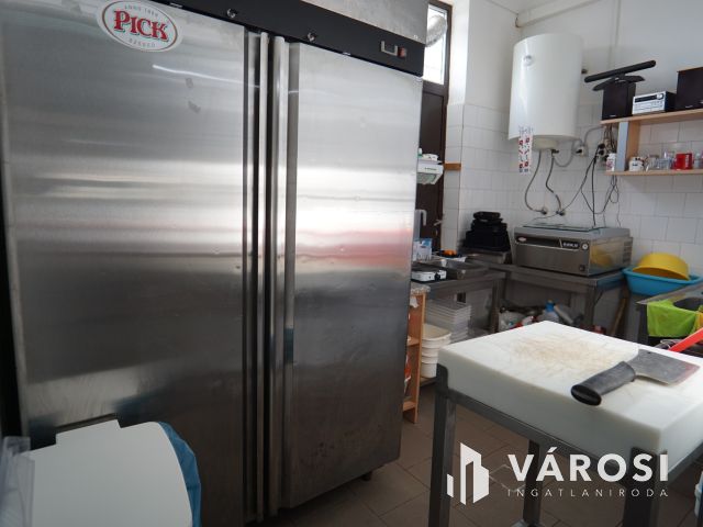 Jól működő vállalkozás eladó Bolttal és Telephellyel együtt!