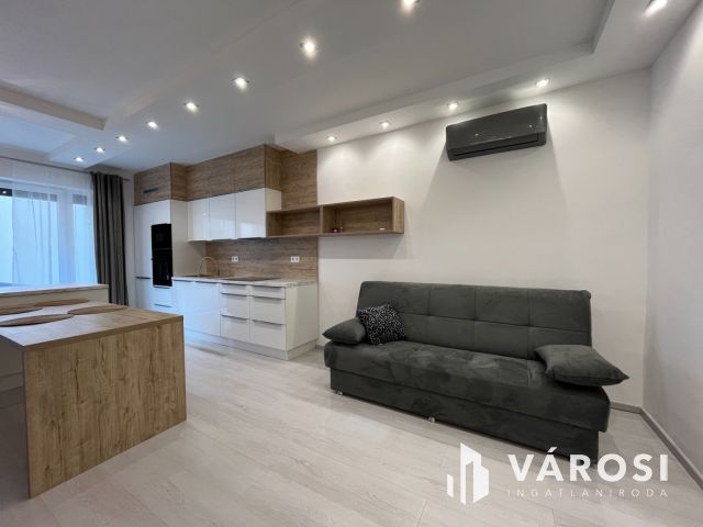 Debrecen Belvárosi 3 Szoba Nappalis Új Lakás Kiadó!