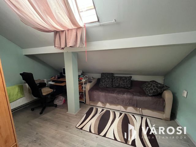 Debrecen-Józsán Dupla Komfortos Családi Ház!