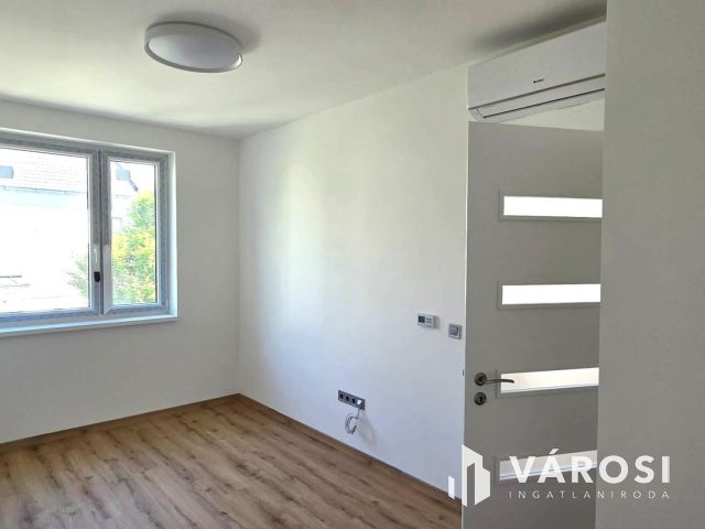 Szinte egyetlen ilyen lehetőség!Költözhető új lakás-Debrecen