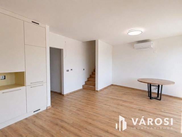 Szinte egyetlen ilyen lehetőség-új költözhető lakás-Debrecen