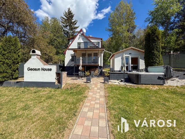 Eresztvényben frissen felújított, működő vendégház eladó!