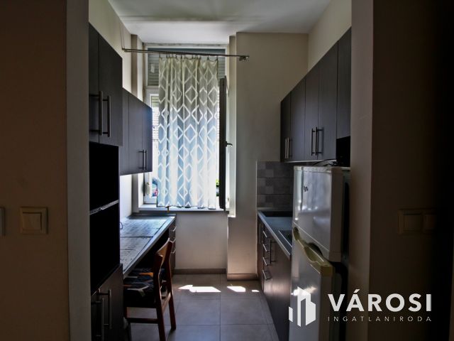 Felújított, azonnal költözhető lakás garázzsal Nagykanizsán
