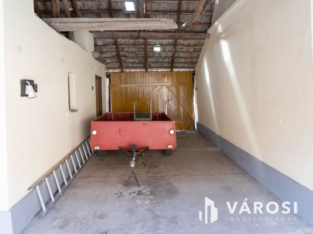 Több,mint Családi ház, Otthon,tér több generációnak